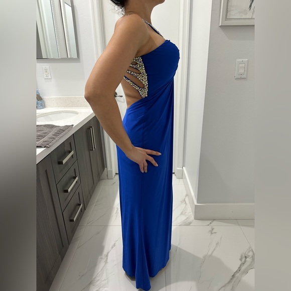 BLUE DRESS π - Picture 4 of 4